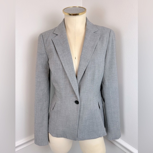 BANANA REPUBLIC Light Grey Business Career Blazer NWTSize